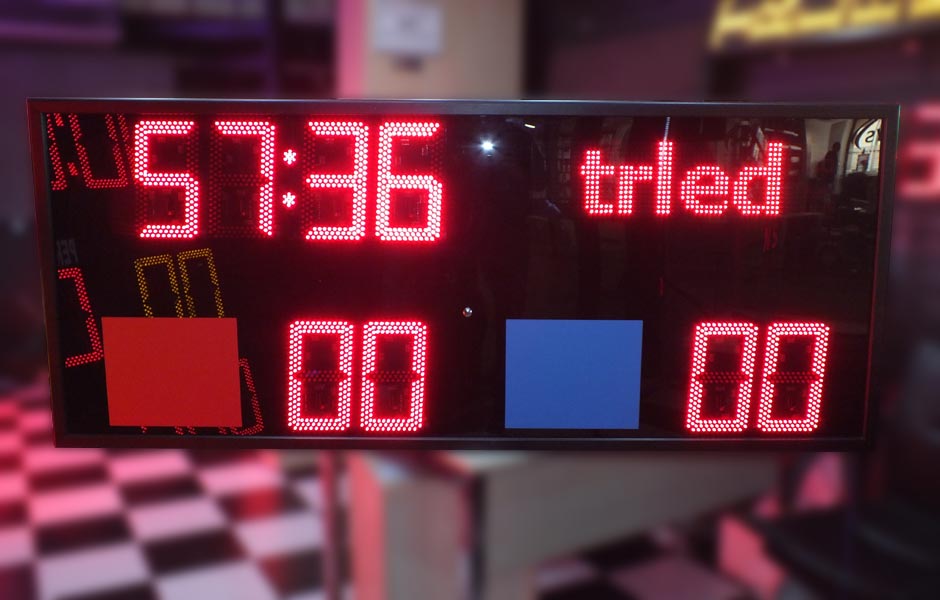 Renkli Takımlı Dereceli Halısaha Skorbord Ürünleri